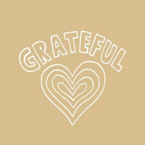 Hello! 💗 It's nice to meet you. - Picture 10 of 14